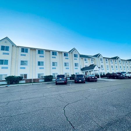Welcome Inn & Suites Robinsonville Bagian luar foto