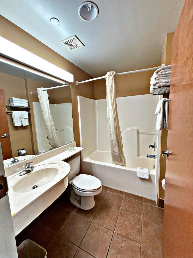 Welcome Inn & Suites Robinsonville Bagian luar foto